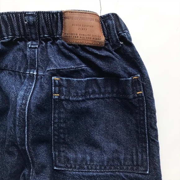 Zara dark wash pocket jeans  EUC 4-5T - Picture 6 of 6